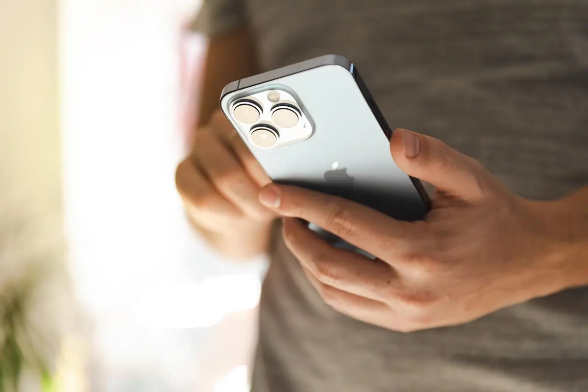 iPhone超好用「自動排水」功能!免用吹風機,3步驟就能把進水「震出來」 iPhone超好用「自動排水」功能!免用吹風機,3步驟就能把進水「震出來」