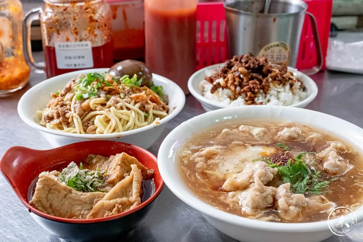 排隊人潮沒斷過!隱藏版麵攤「魚肉羹米粉」Q彈唰嘴,網評4.4星晚來吃不到 排隊人潮沒斷過!隱藏版麵攤「魚肉羹米粉」Q彈唰嘴,網評4.4星晚來吃不到