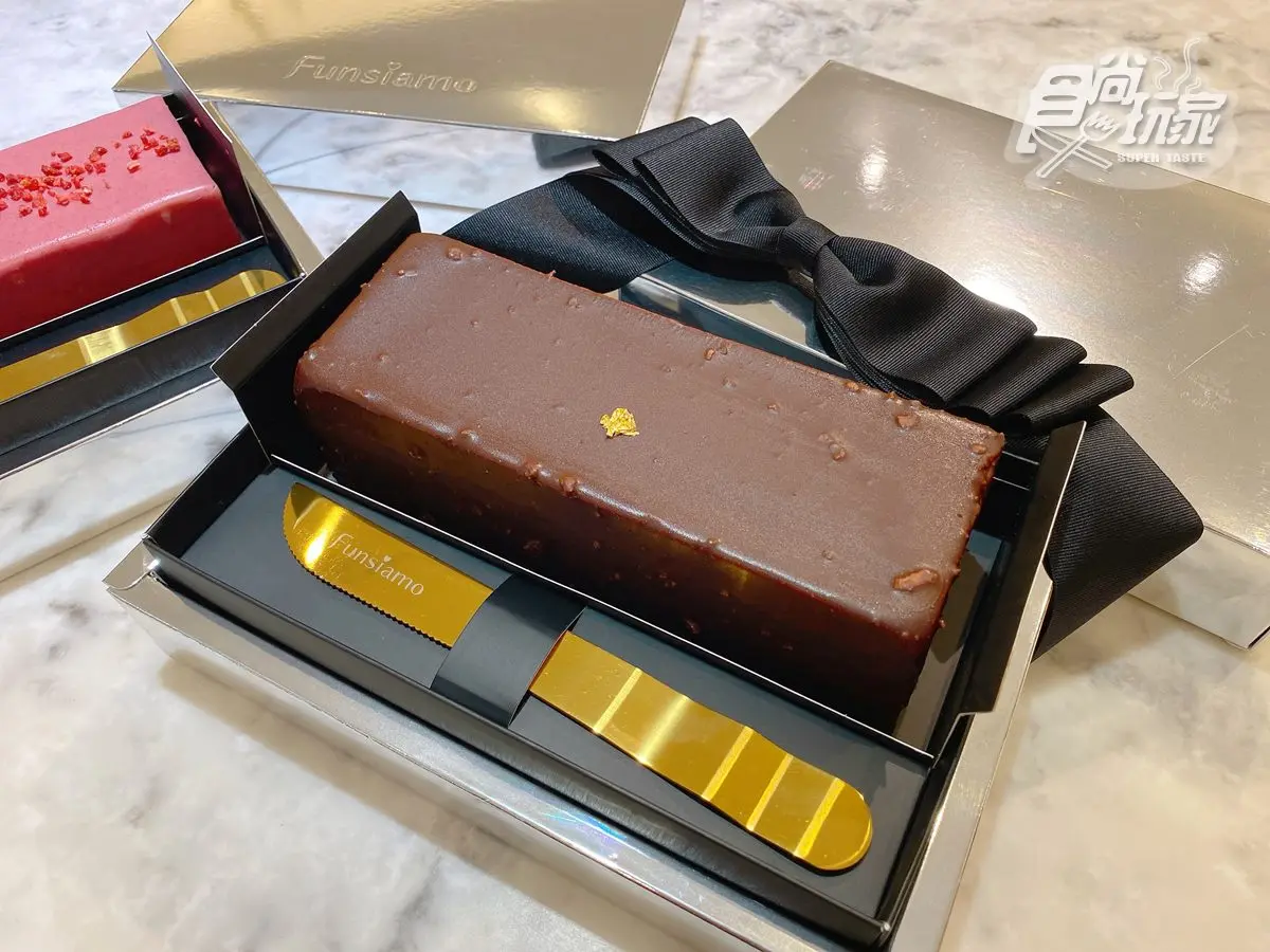 外送網美系甜點！必拍粉紅冰沙蛋糕、脆皮巧克力夯品，還有金鏟、金刀免費拿
