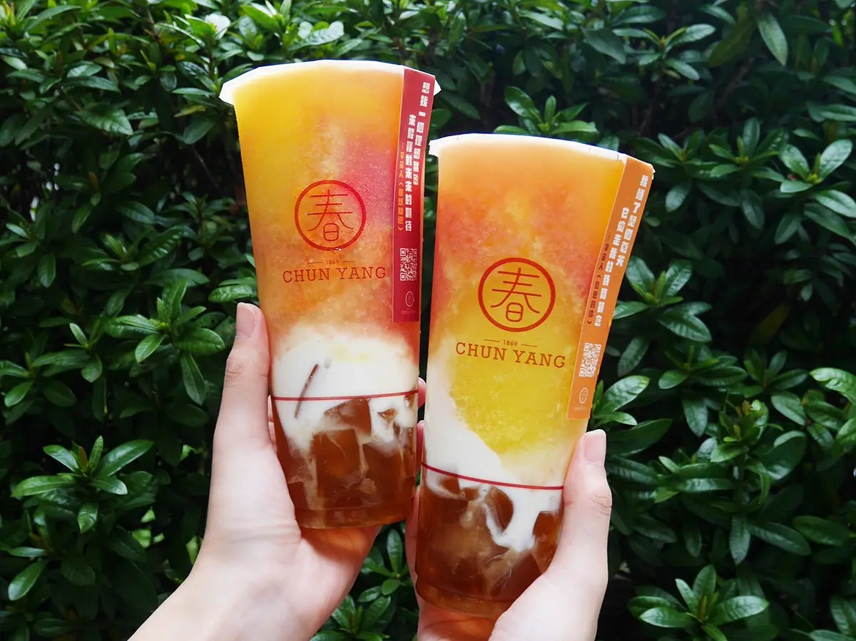 可不可「買一送一」了！85度C第２杯半價，春陽茶事推夢幻復古漸層飲