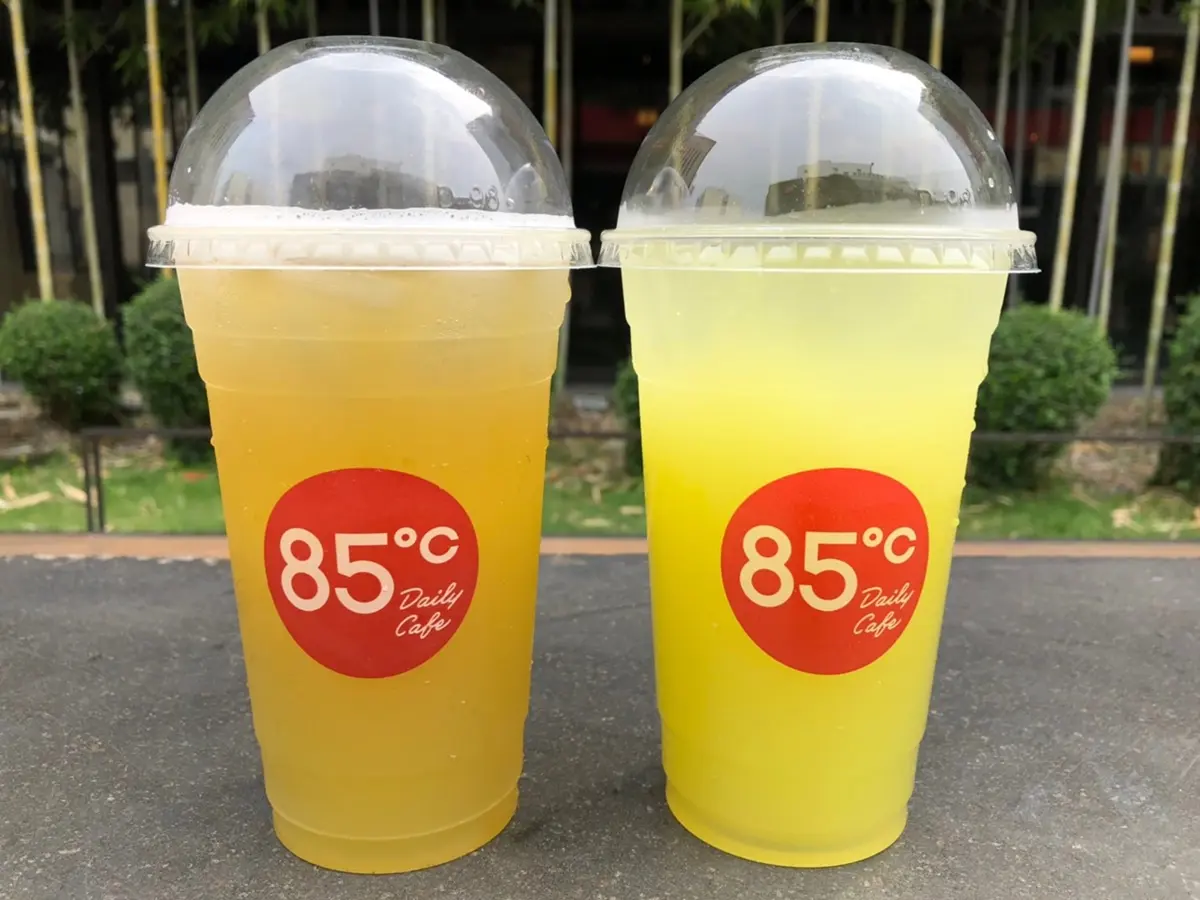 可不可「買一送一」了！85度C第２杯半價，春陽茶事推夢幻復古漸層飲