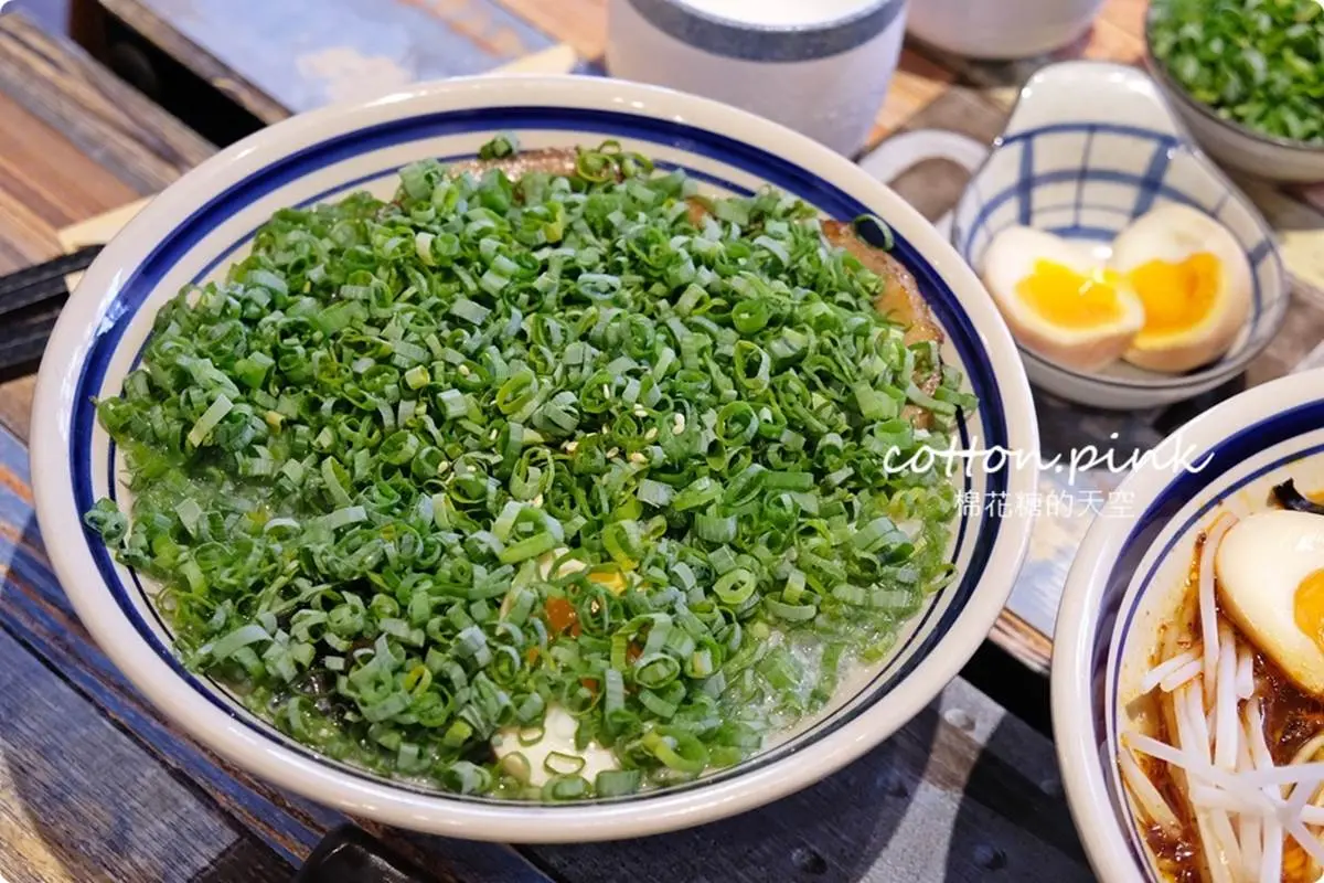 蔥控站出來！北中南５大邪惡「蔥」美食：秒殺蔥燒餅、蔥鹽章魚燒、爆蔥拉麵