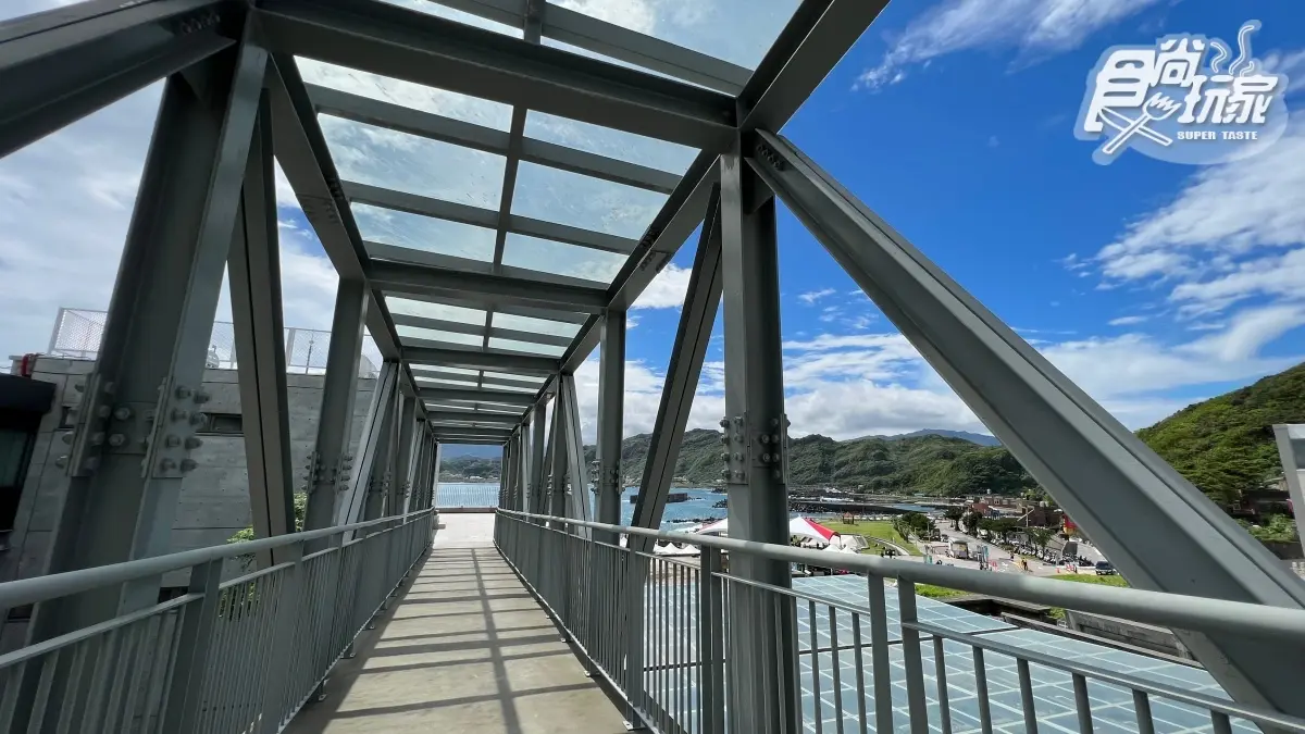 全新「潮境智能海洋館」直擊！參觀時間＋票價一次看，必衝７米觀賞缸、絕美水母館