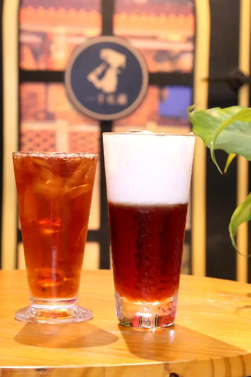 手搖飲控集合！一手私藏重現「國民奶茶」第２杯半價，COMEBUY推大麥系列免費加料