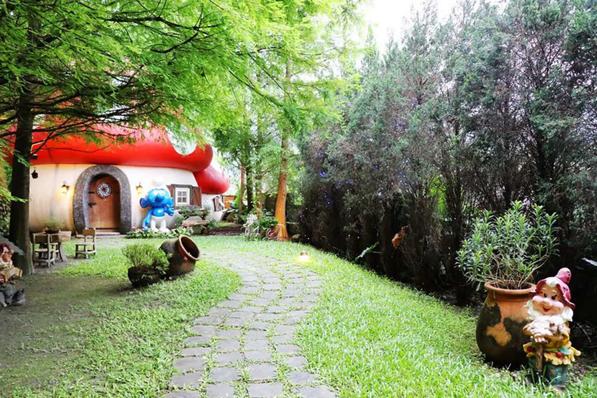 童話蘑菇屋藏在這！「超夢幻Villa」１天只接１組客人，還能變身王子與公主