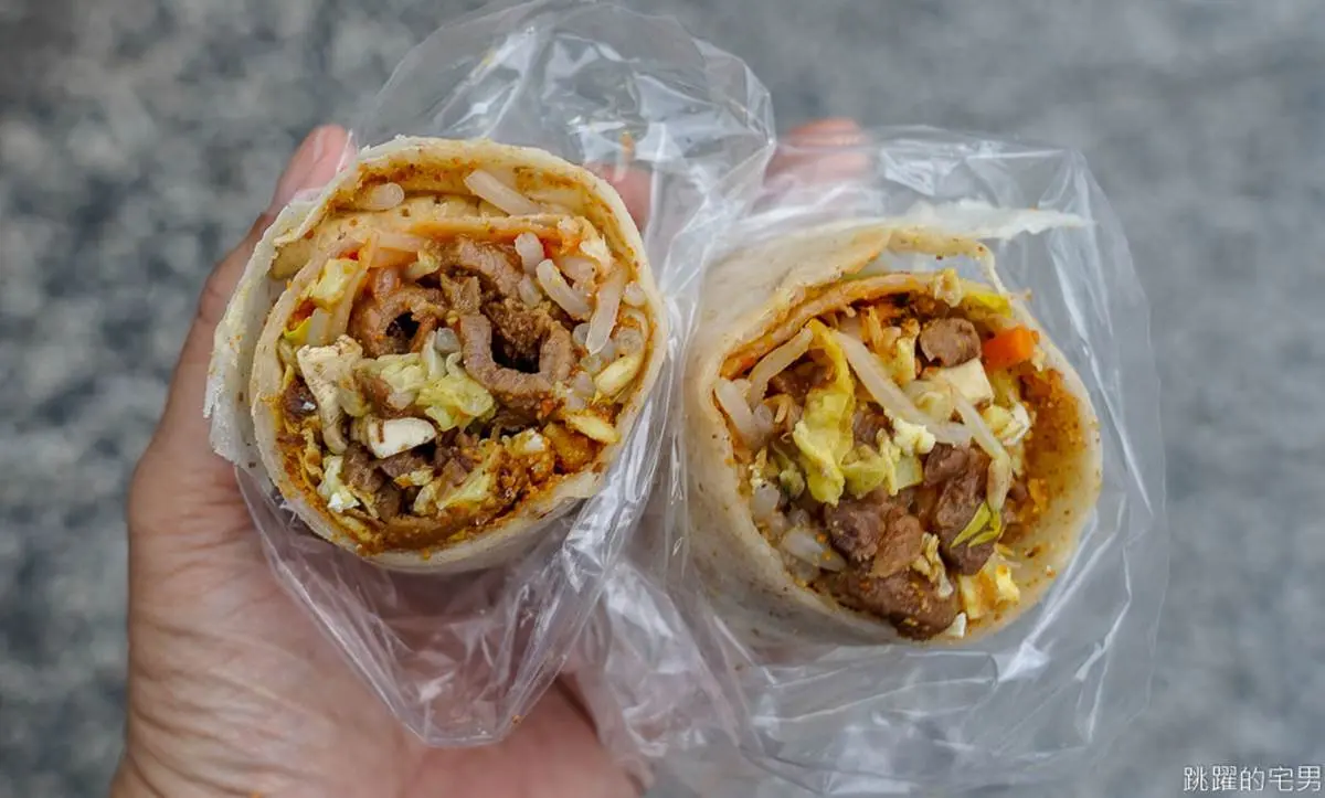 這樣包有夠狂！全台６家超有哏潤餅、春捲：30公分巨大炸捲、大腸包小腸