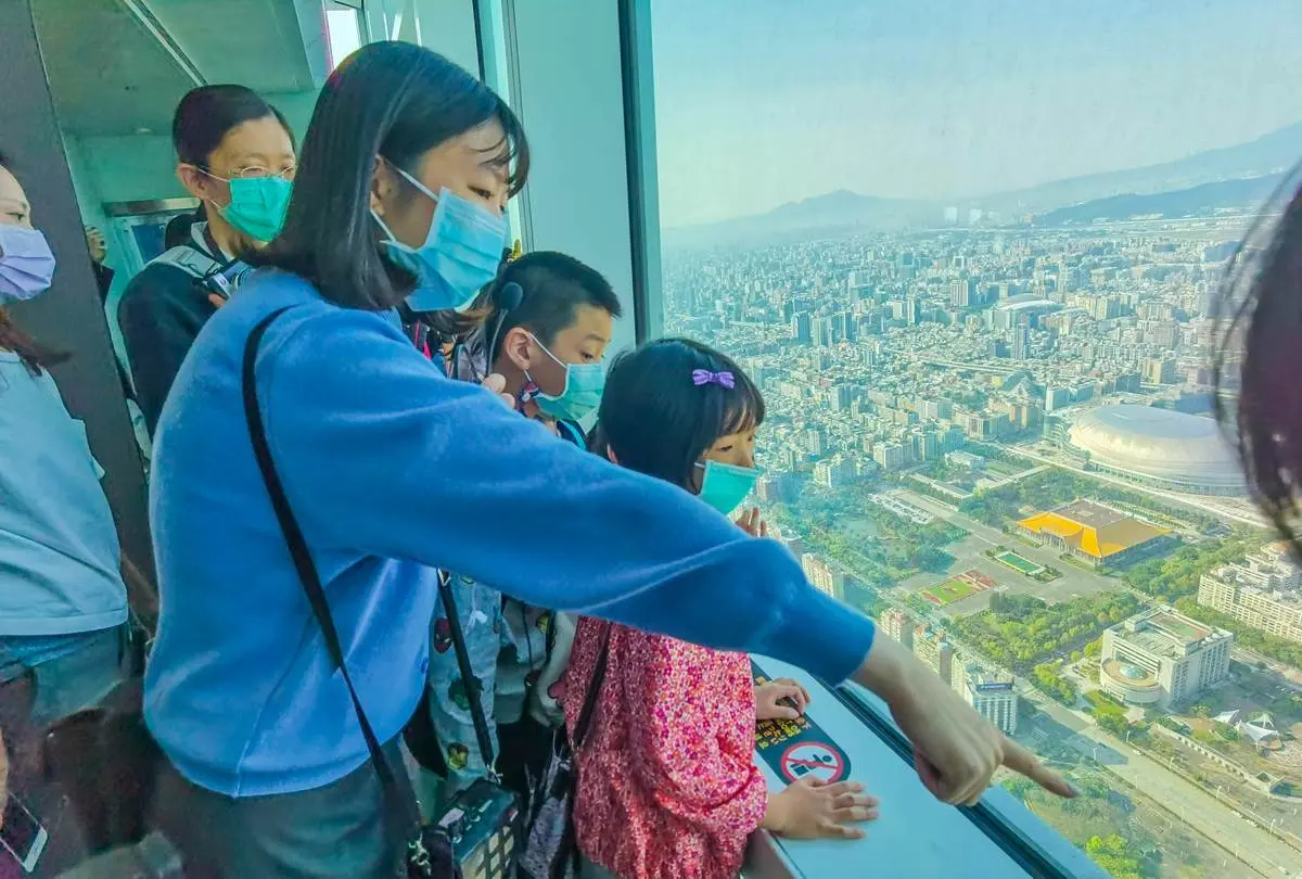 室內放電衝台北101!期間限定「兒童市集」,丟沙包、捏麵人5大主題可玩 室內放電衝台北101!期間限定「兒童市集」,丟沙包、捏麵人5大主題可玩