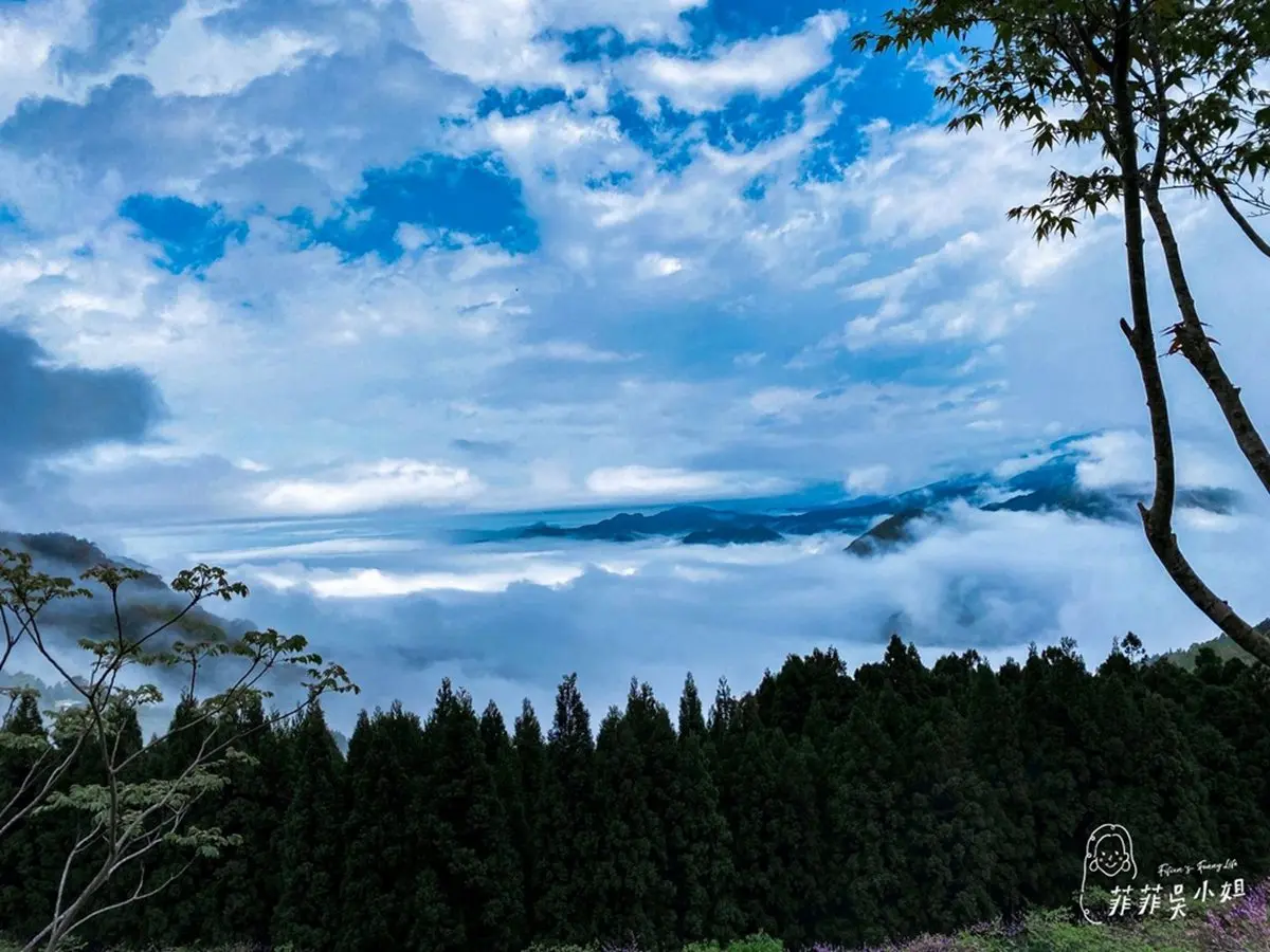 睡在雲海裡!新竹全新「豪華營地」宛如夢幻仙境,一泊二食免裝備懶人最愛 睡在雲海裡!新竹全新「豪華營地」宛如夢幻仙境,一泊二食免裝備懶人最愛