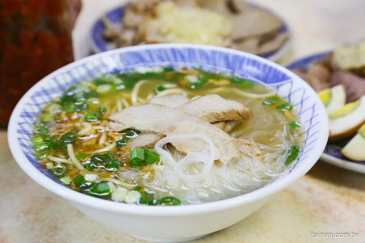 2022花火節順吃!澎湖人最愛8小吃:一甲子燒肉飯、老麵蔥油餅、牽絲仙草冰 2022花火節順吃!澎湖人最愛8小吃:一甲子燒肉飯、老麵蔥油餅、牽絲仙草冰