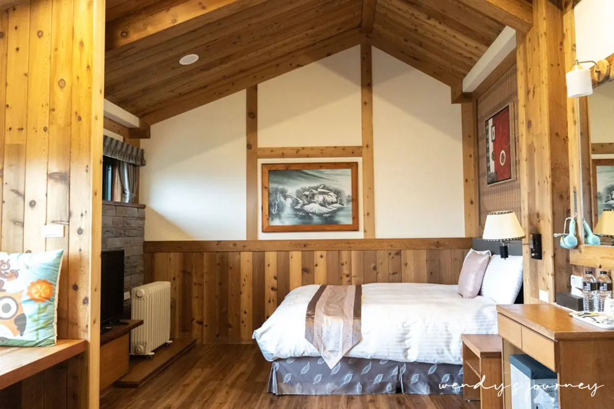 房內打卡無敵山景!「清境小木屋」先搶超大觀景窗雙人房,樓中樓躺床上觀星 房內打卡無敵山景!「清境小木屋」先搶超大觀景窗雙人房,樓中樓躺床上觀星
