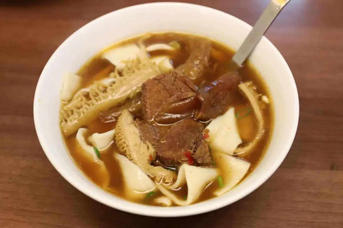 50年起跳!西門町7間老字號美食:米其林手工牛肉麵、徐天麟推川味涼麵 50年起跳!西門町7間老字號美食:米其林手工牛肉麵、徐天麟推川味涼麵