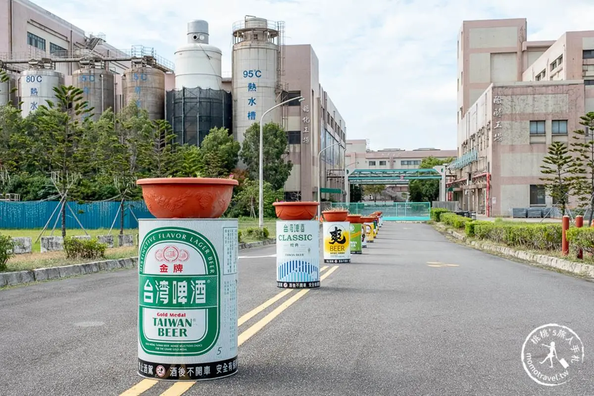 「5層樓高啤酒瓶」在這!苗栗「啤酒觀光工廠」免費拍到飽,打卡巨大鋁罐牆 「5層樓高啤酒瓶」在這!苗栗「啤酒觀光工廠」免費拍到飽,打卡巨大鋁罐牆