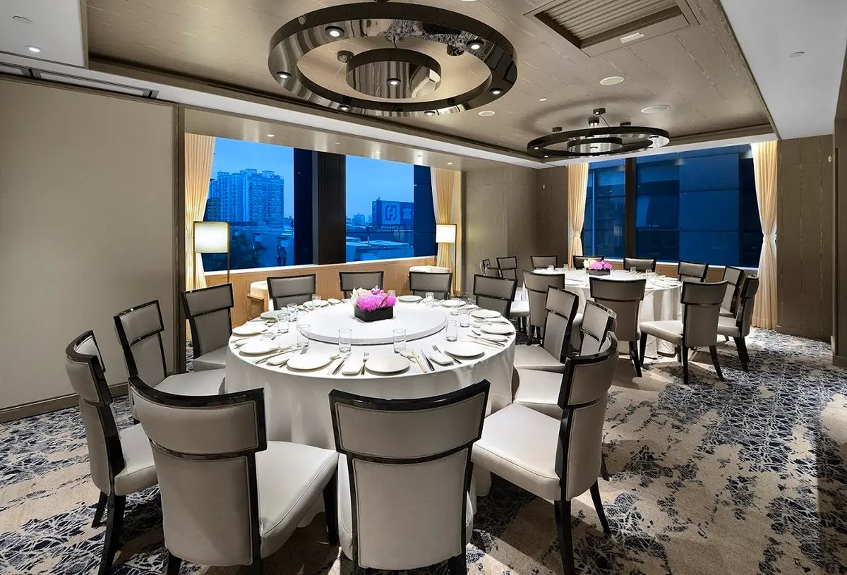 108元爽嗑吃到飽！超狂飯店５月限定好康，帶媽媽用餐直接１折吃Buffet