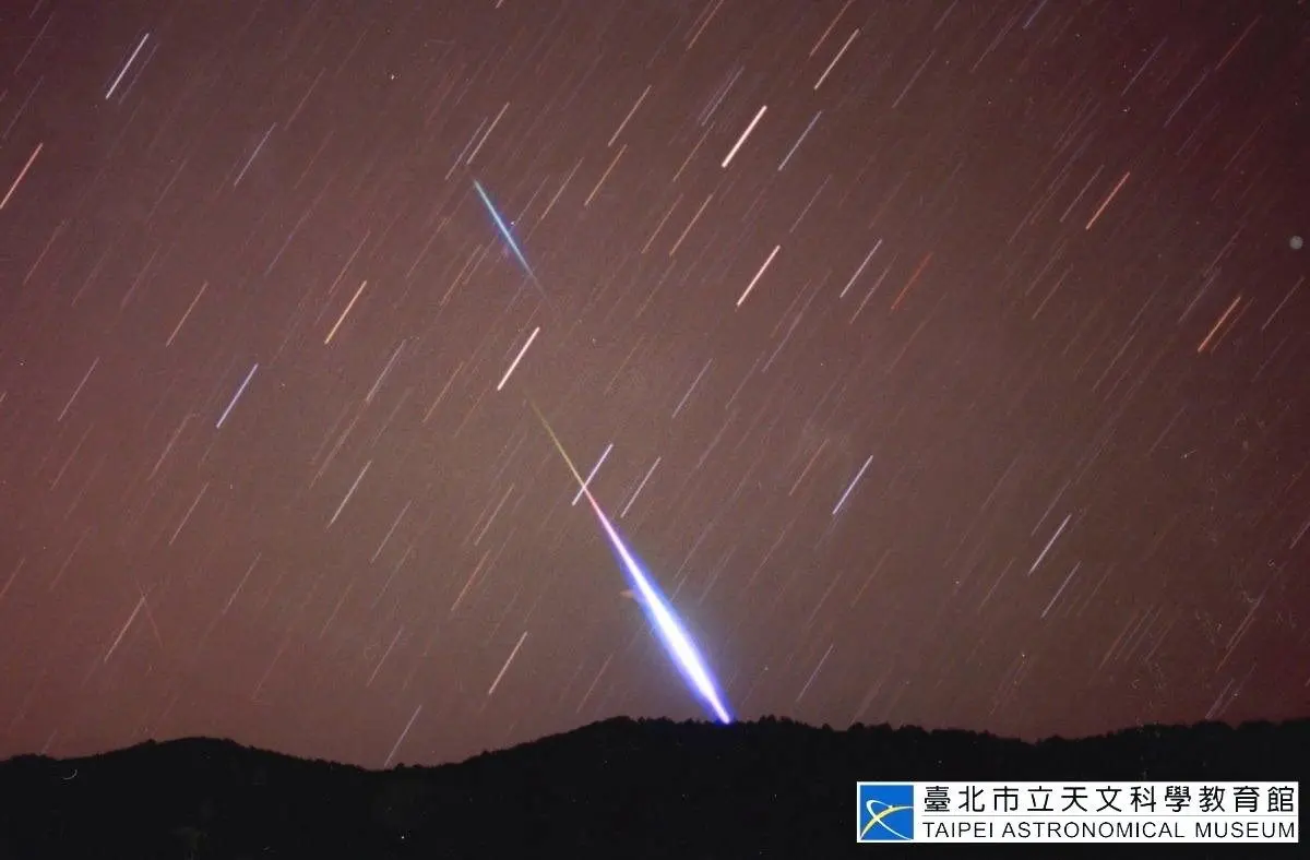 每小時18顆天琴座「流星雨」爆發！跟北斗七星亮度相近，最佳觀星日期在週五