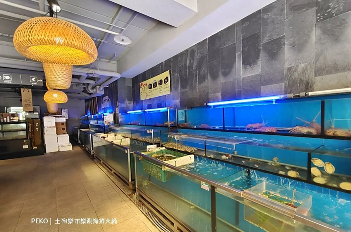 海鮮控快收!台北小築地必吃「蛤爆鍋」重達5斤,附餐還能免費升級散壽司 海鮮控快收!台北小築地必吃「蛤爆鍋」重達5斤,附餐還能免費升級散壽司