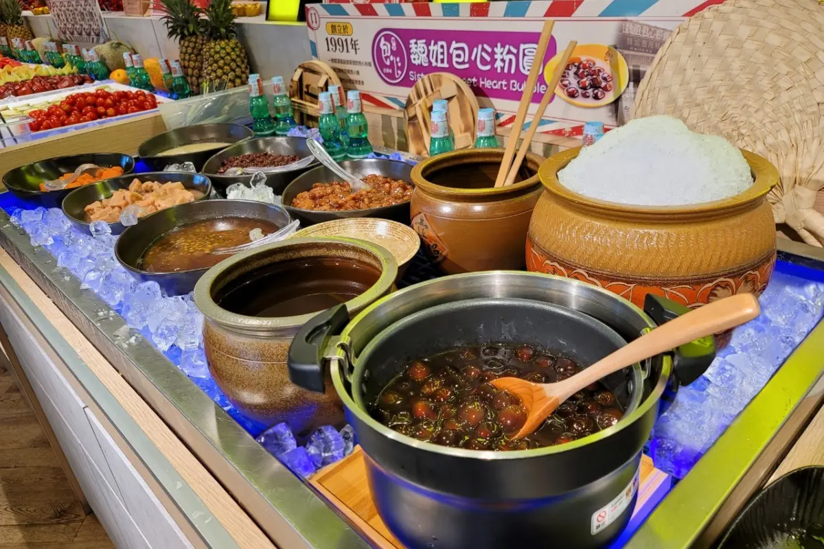 師園鹽酥雞吃到飽！「吉哆火鍋百匯」台味美食節開跑，呷七碗、老江紅茶無限續