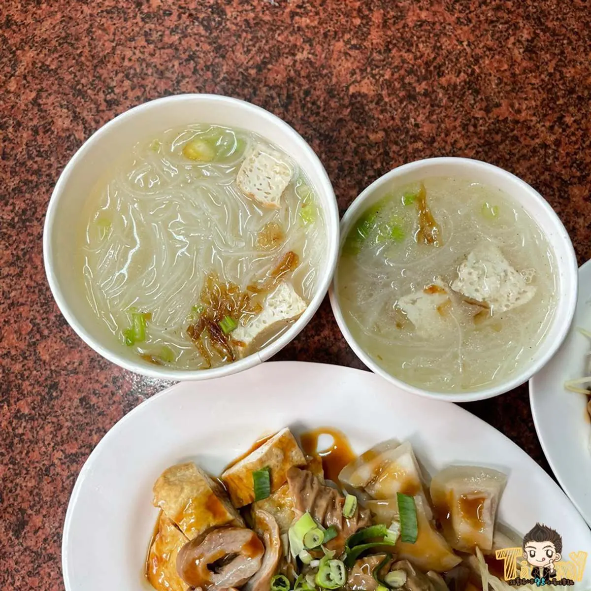 「天鵝肉」吃過嗎？新竹最強米粉攤回歸，老饕激推「限量小菜」不預訂吃不到