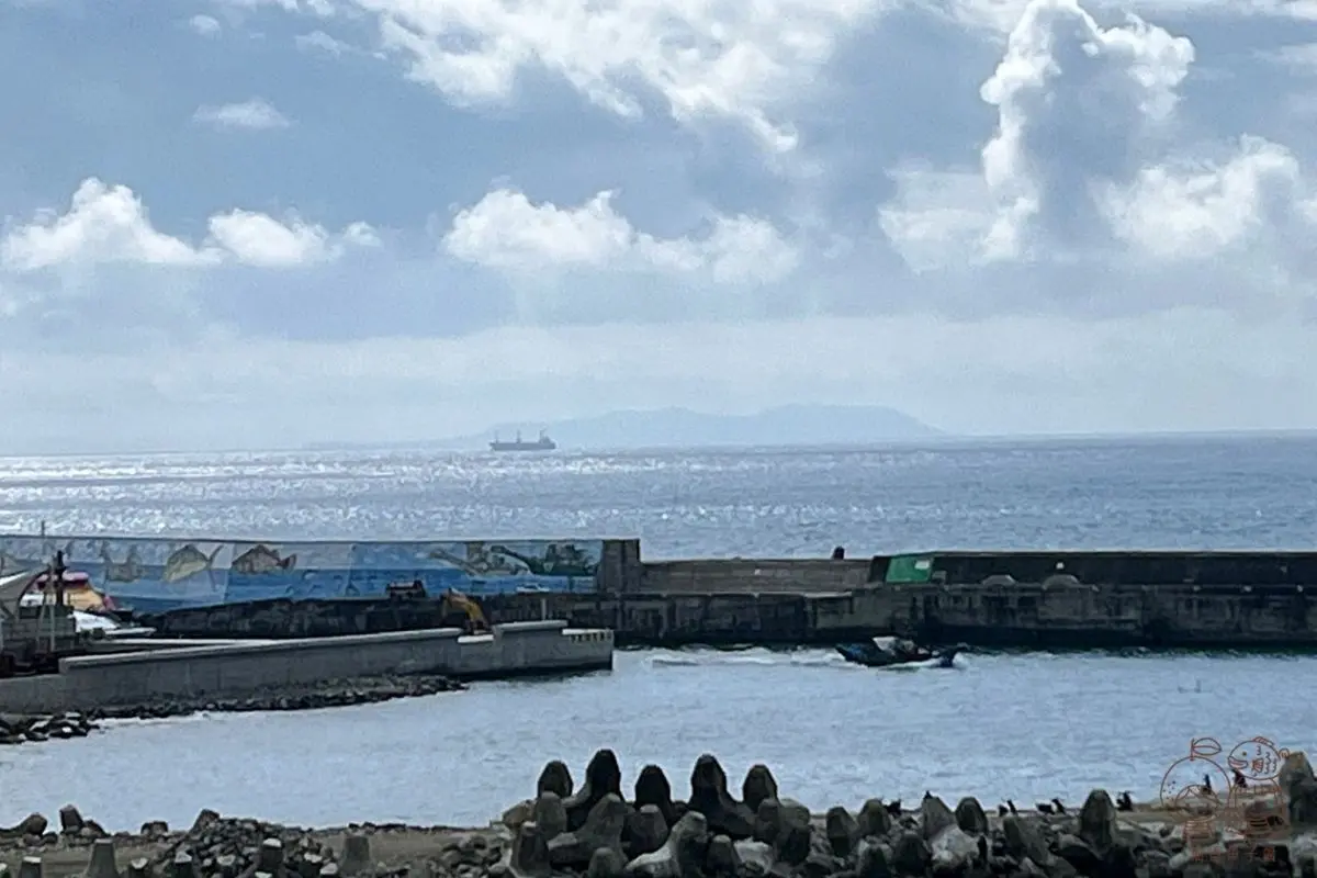 聽海浪聲入睡!「網評4.7星民宿」坐擁120度海景,陽台旁泡澡邊看海好Chill 聽海浪聲入睡!「網評4.7星民宿」坐擁120度海景,陽台旁泡澡邊看海好Chill