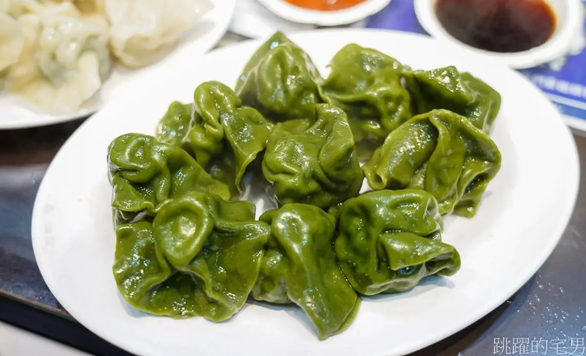 免踩雷！台北人最愛８家超人氣水餃：Google好評6000則、大塊龍蝦肉入餡