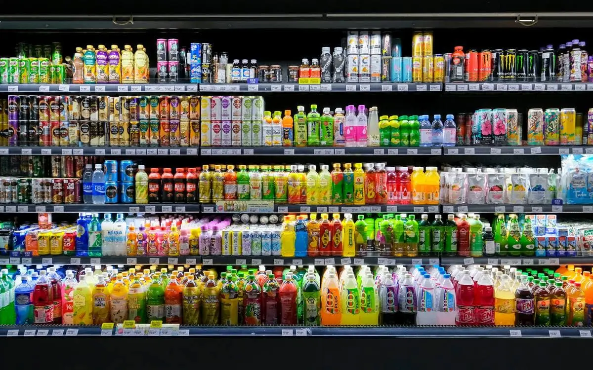 飲料漲不停！這２款「超商飲品」網大讚是清流：紙盒飲料只喝這個