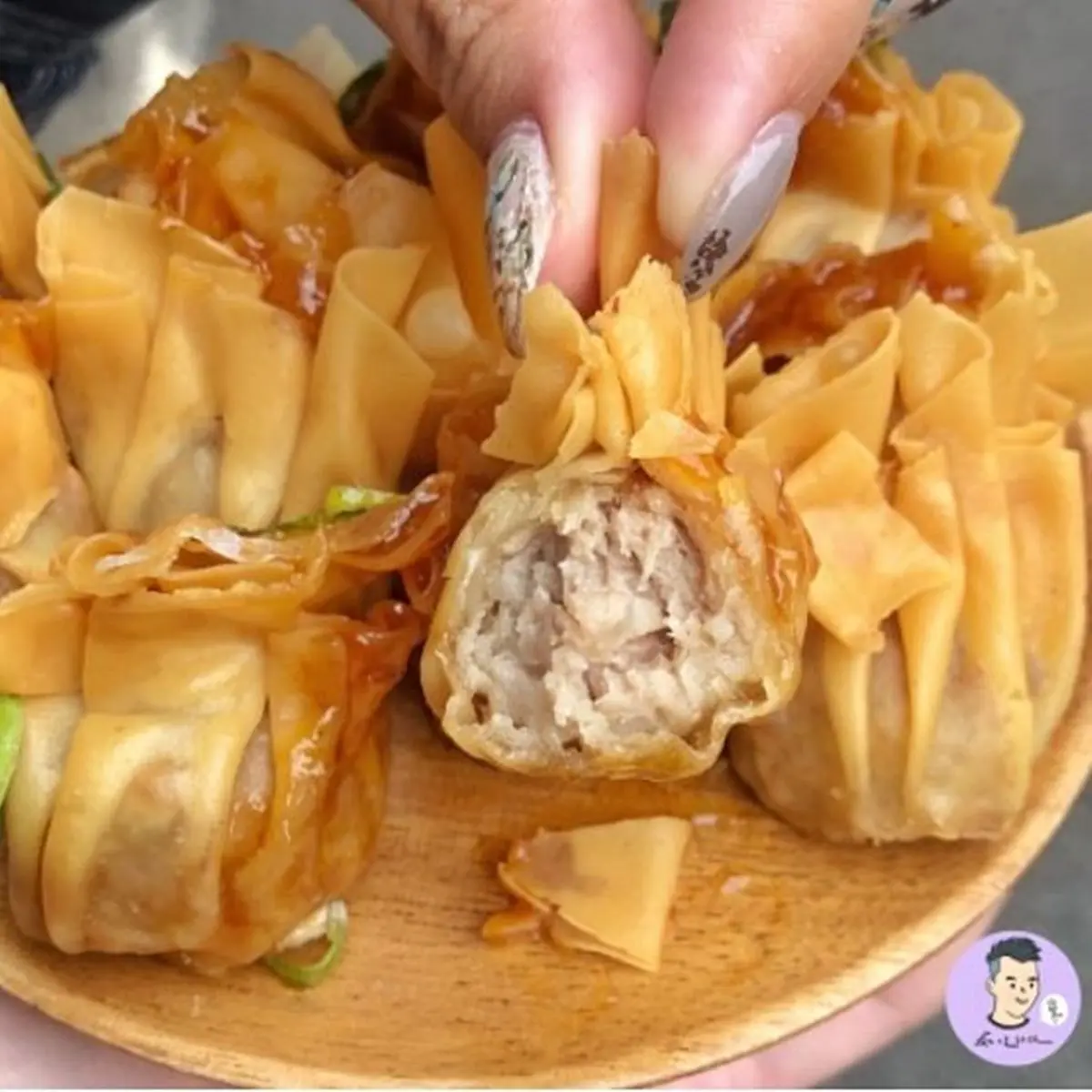 每顆約７元爽吃！丹丹漢堡最新「醬燒蔥抱扁食」，套餐能搭瘦肉粥、紅茶牛奶