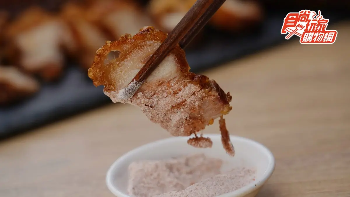 肉食控必吃市場美食！每天限量100條「有利脆皮豬」，３道工法爐烤夯品送到家