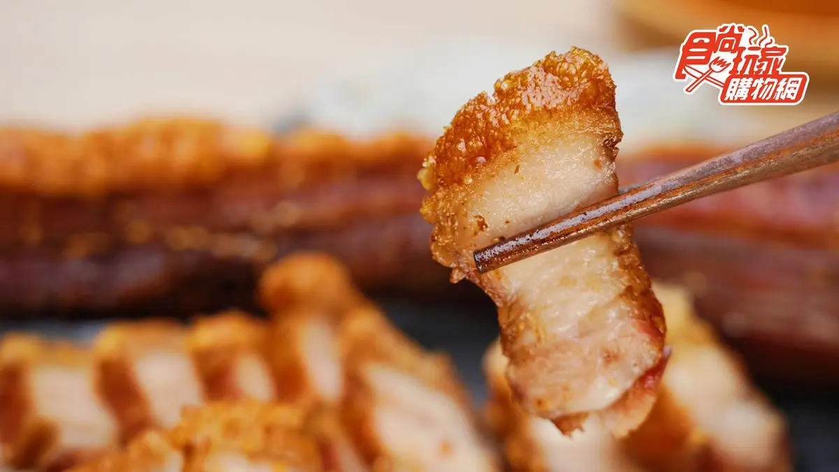 肉食控必吃市場美食！每天限量100條「有利脆皮豬」，３道工法爐烤夯品送到家