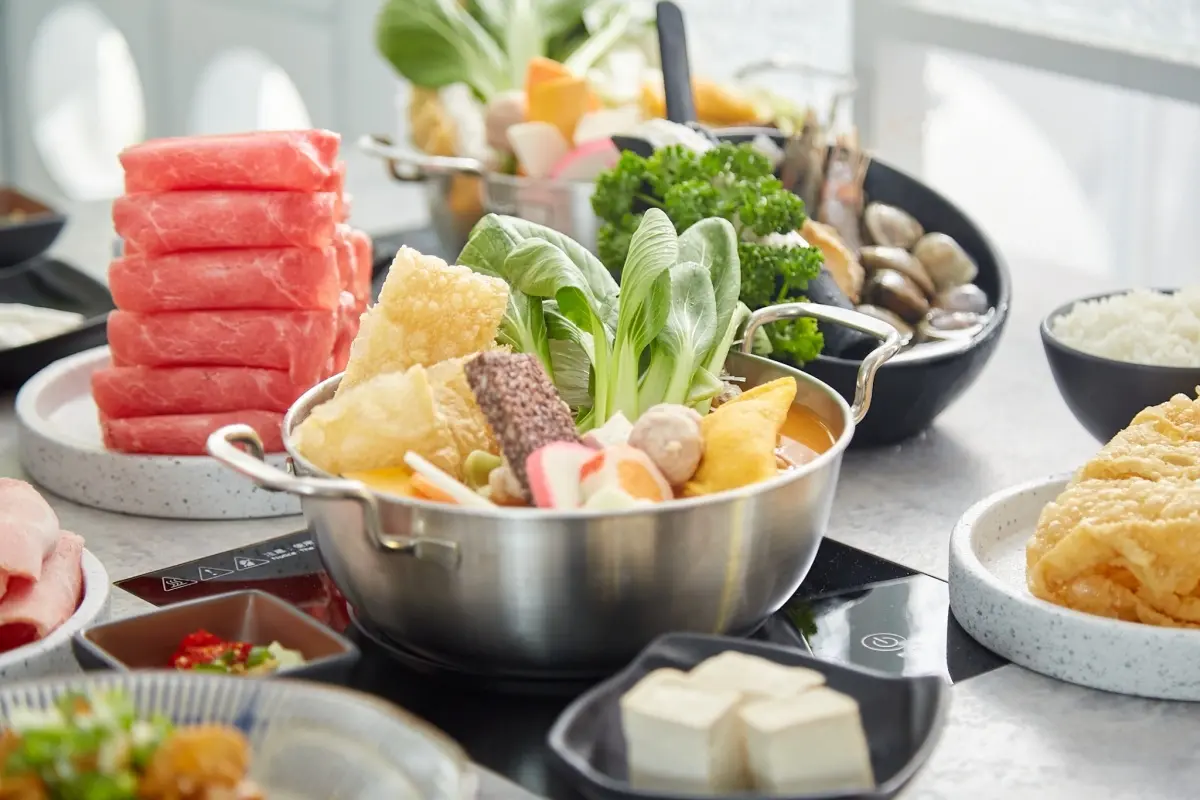 【新開店】188元就能開鍋!英倫風「禾鍋物」插旗台中,鍋燒奶茶、棒棒冰必點 【新開店】188元就能開鍋!英倫風「禾鍋物」插旗台中,鍋燒奶茶、棒棒冰必點