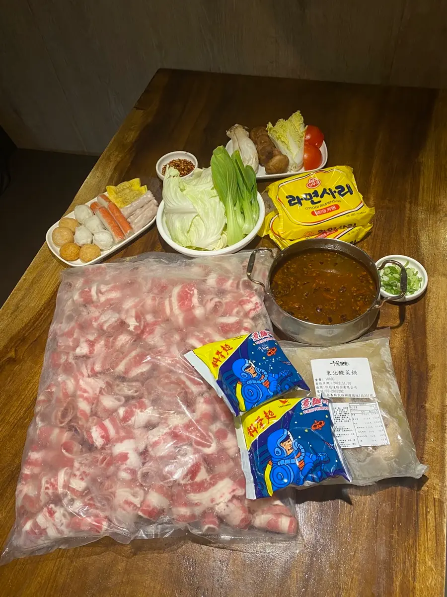 挑戰義大利人極限!陽光皇后推「炸湯圓鹹酥雞披薩」,再送鮮嫩多汁烤全雞 挑戰義大利人極限!陽光皇后推「炸湯圓鹹酥雞披薩」,再送鮮嫩多汁烤全雞