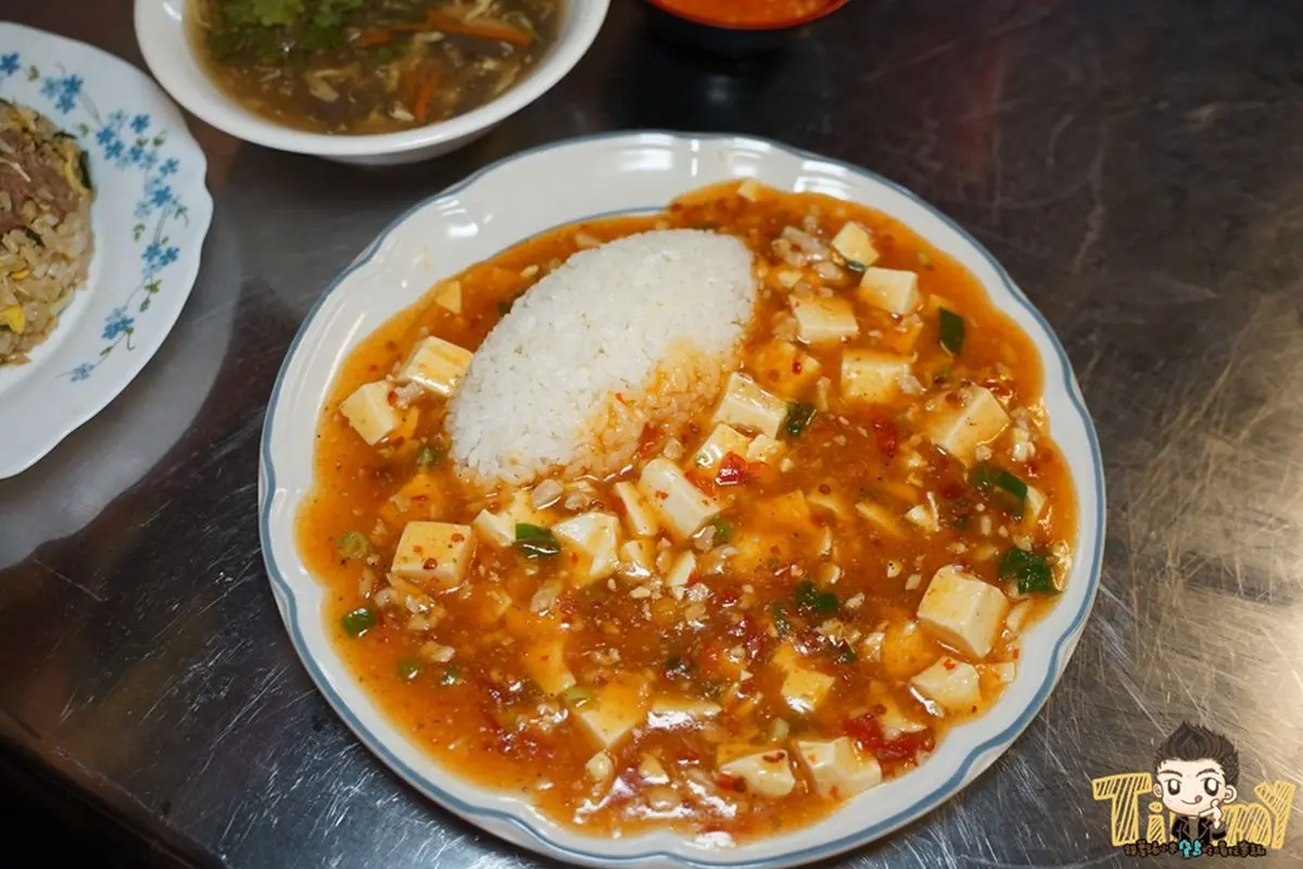 專治吃不飽!肉控必點爆量系宮保雞丁飯,爽脆豬肝、辣香麻婆豆腐一吃停不下 專治吃不飽!肉控必點爆量系宮保雞丁飯,爽脆豬肝、辣香麻婆豆腐一吃停不下