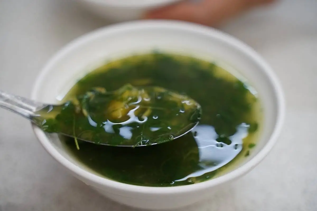 好評破4700則！紅糟肉燥飯肥肉控超愛，獨特「麻薏湯」台中才喝得到