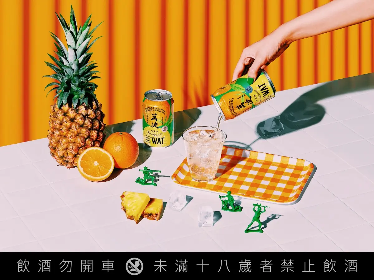 WATx萬波推「氣泡雞尾酒」!檸芭檸檸、橙鳳波浪清爽必喝,全家6/1搶先開賣 WATx萬波推「氣泡雞尾酒」!檸芭檸檸、橙鳳波浪清爽必喝,全家6/1搶先開賣