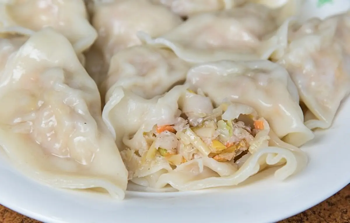 在地人激推！新北６家最強水餃：１顆2.5元、６公分大、獨門「口金包」造型