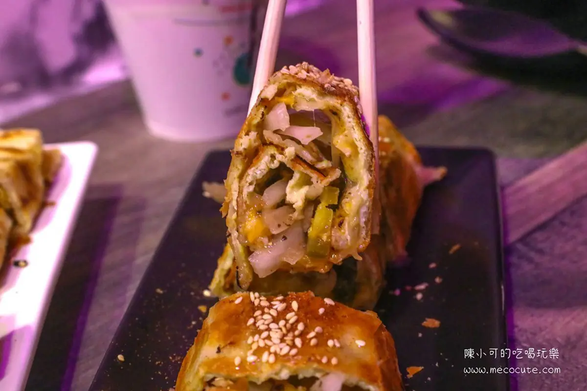 ４星起跳！晴光市場高評價６美食：奶粉甜甜圈、紅到日本珍奶冰、手臂長蛋餅