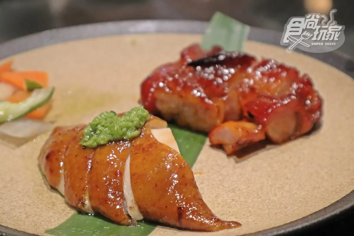 米其林推薦港點吃到飽!大尺寸蝦餃、日本和牛腸粉必吃,還可在雙層巴士打卡 米其林推薦港點吃到飽!大尺寸蝦餃、日本和牛腸粉必吃,還可在雙層巴士打卡