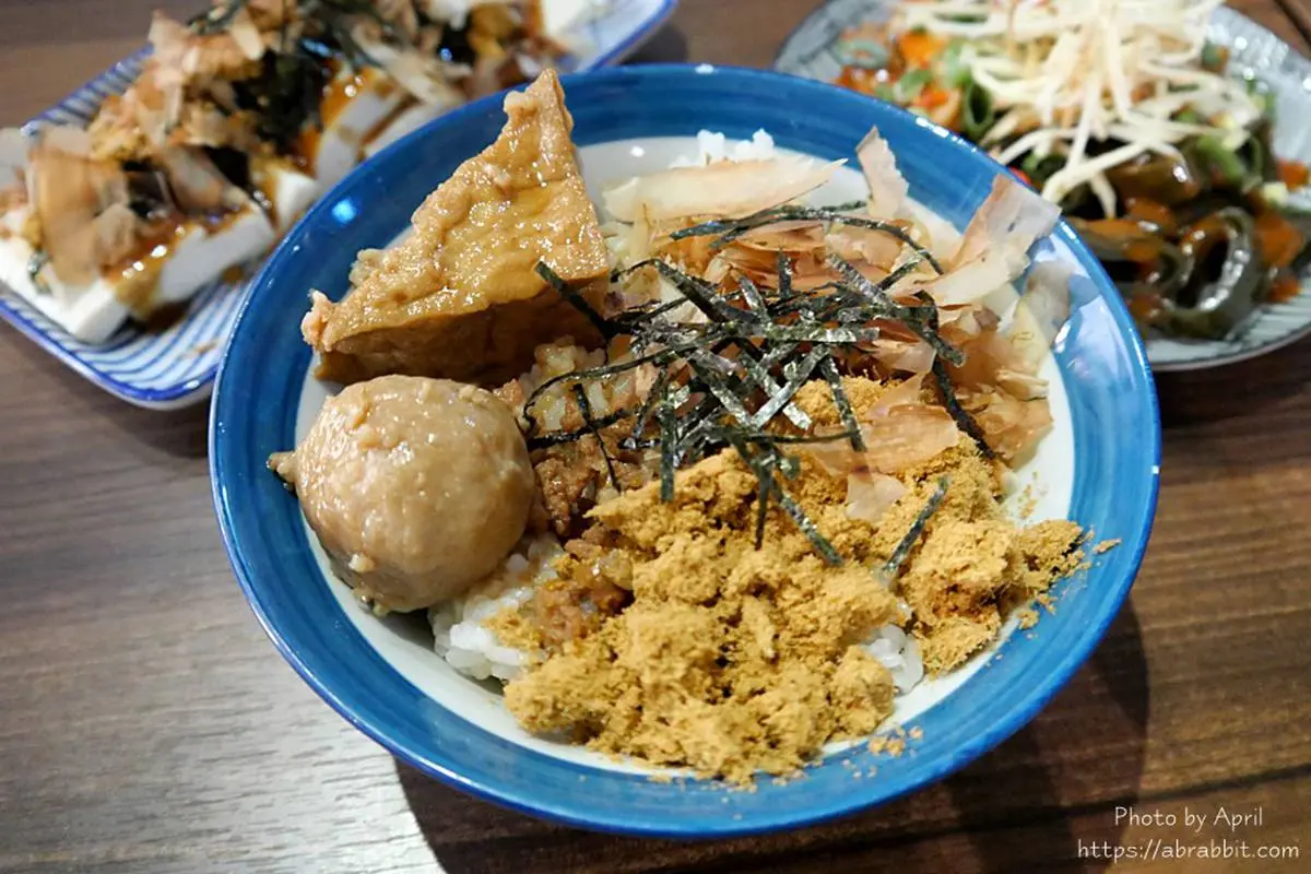 夜貓激推!5家台中人最愛宵夜:只賣2天大麵羹、國軍牛肉湯、4.5星冷凍芋 夜貓激推!5家台中人最愛宵夜:只賣2天大麵羹、國軍牛肉湯、4.5星冷凍芋