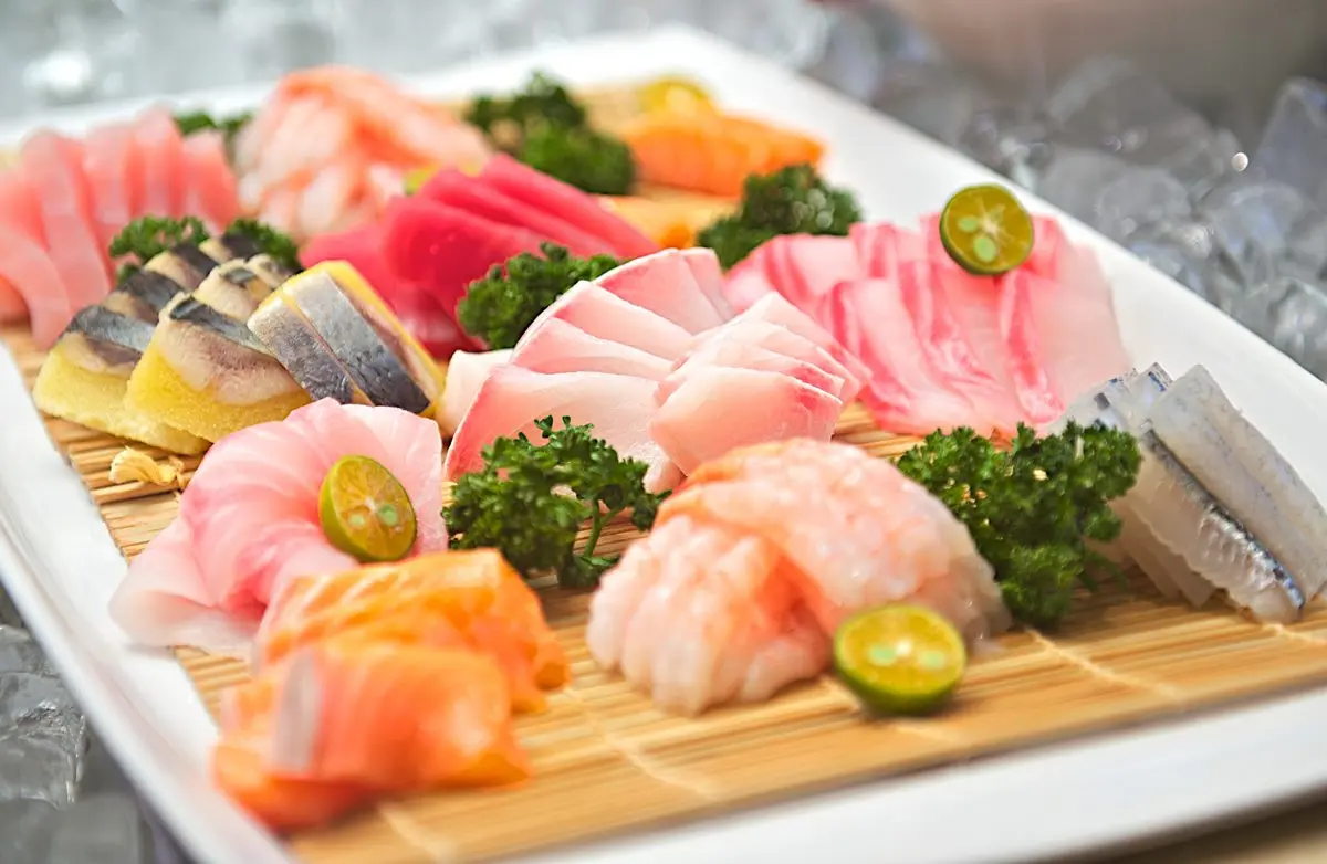名字有「旺、澄、江」免費吃龍蝦！飯店Buffet第２人半價、港點吃到飽現賺百元