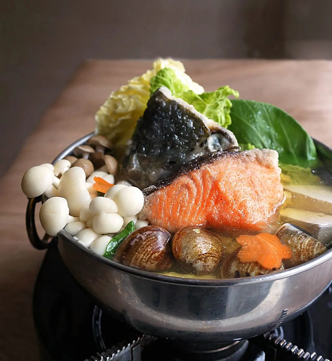 名字有「旺、澄、江」免費吃龍蝦！飯店Buffet第２人半價、港點吃到飽現賺百元