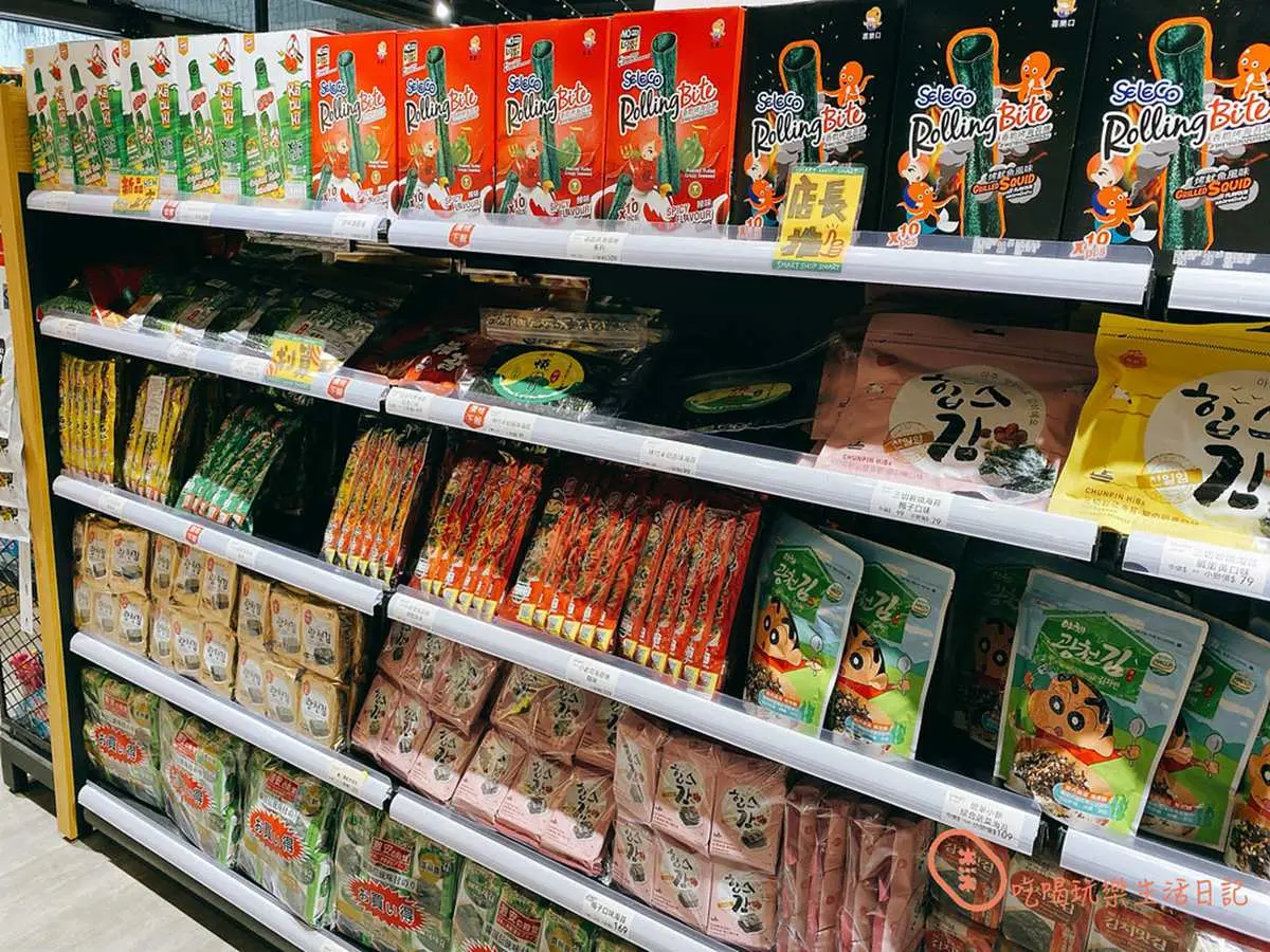 追劇補貨必衝Outlet！日韓零食甜甜價超好逛，先搶熱銷２億泡麵、巨大零食包