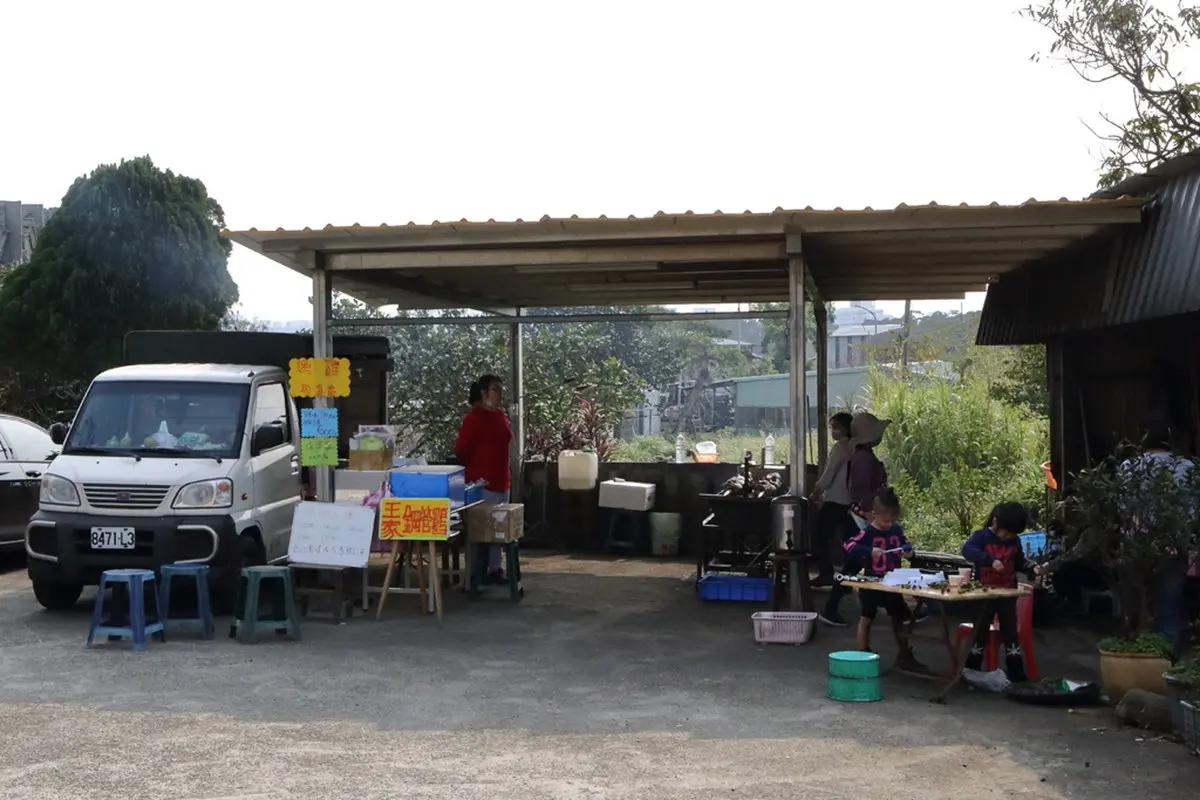 內行人才知道！北海岸５間隱密美食：每日現做溫體筍肉包、跳鋼管的限量烤雞