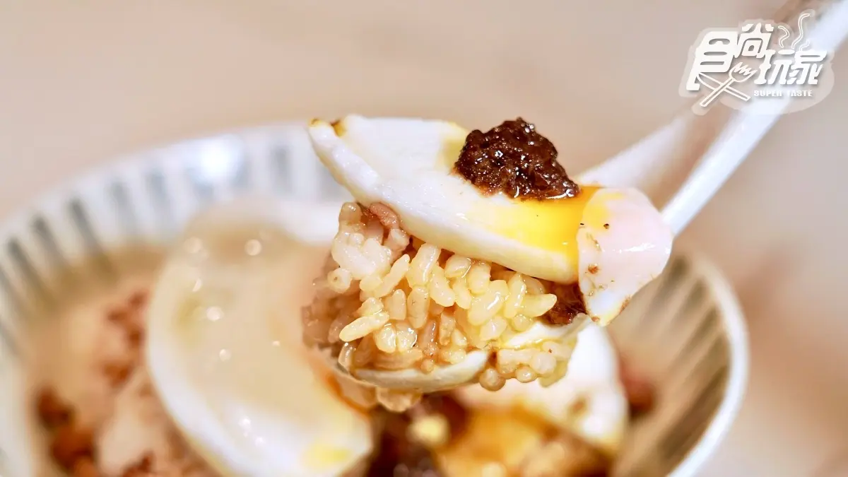 【新開店】全台首創NFT酒吧！必點巨無霸生蠔＋松露飯，還有KTV、看展都滿足