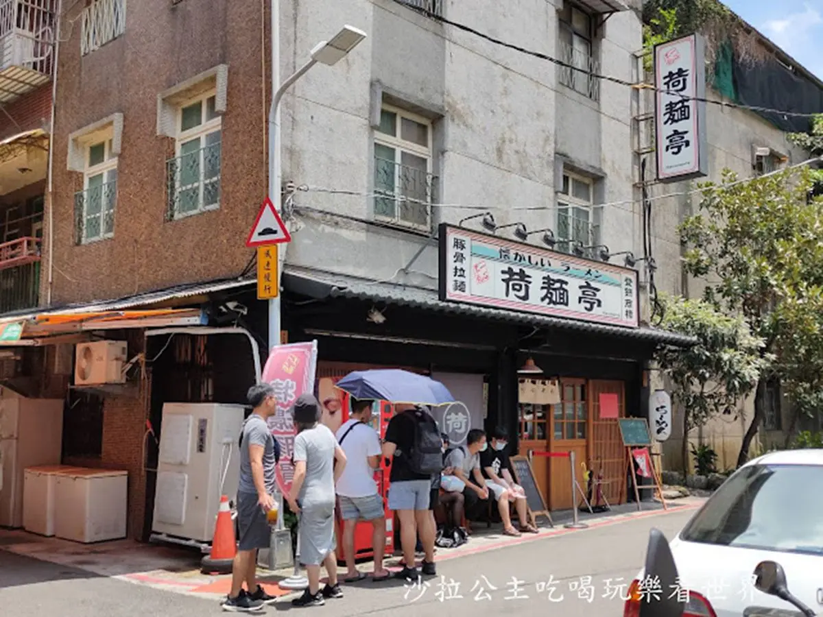 不只士林夜市！５家士林站排隊美食：秒殺拉麵、冠軍烤鴨、蔣友柏也愛鍋貼