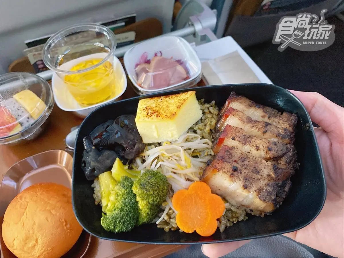 免出國就能飛！星宇最新A330neo搶先開箱，全台首創「米其林港點候機室」