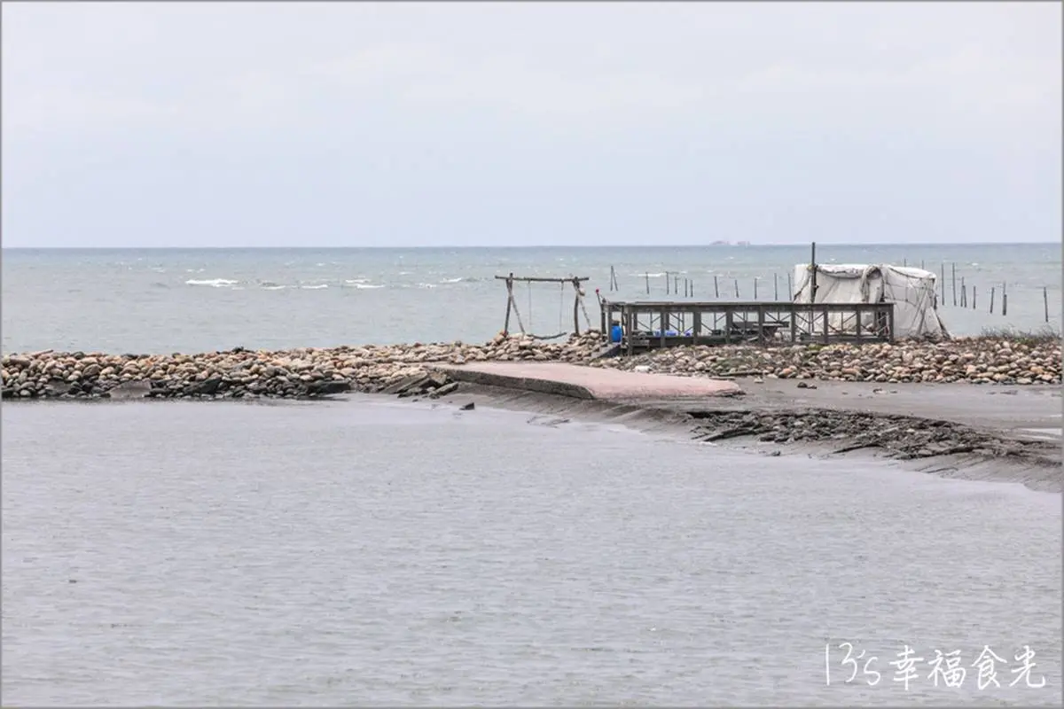 免費拍到手軟!IG暴紅「賞海祕境」打卡漂流木鞦韆,「海堤伸展台」網美最愛 免費拍到手軟!IG暴紅「賞海祕境」打卡漂流木鞦韆,「海堤伸展台」網美最愛