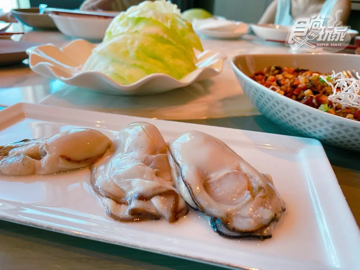 新北最高餐廳超狂新菜!巨大日本生蠔變蝦鬆、波妞蝦餃必吃,還有免費吃到飽 新北最高餐廳超狂新菜!巨大日本生蠔變蝦鬆、波妞蝦餃必吃,還有免費吃到飽