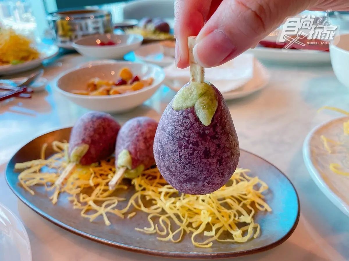 新北最高餐廳超狂新菜!巨大日本生蠔變蝦鬆、波妞蝦餃必吃,還有免費吃到飽 新北最高餐廳超狂新菜!巨大日本生蠔變蝦鬆、波妞蝦餃必吃,還有免費吃到飽