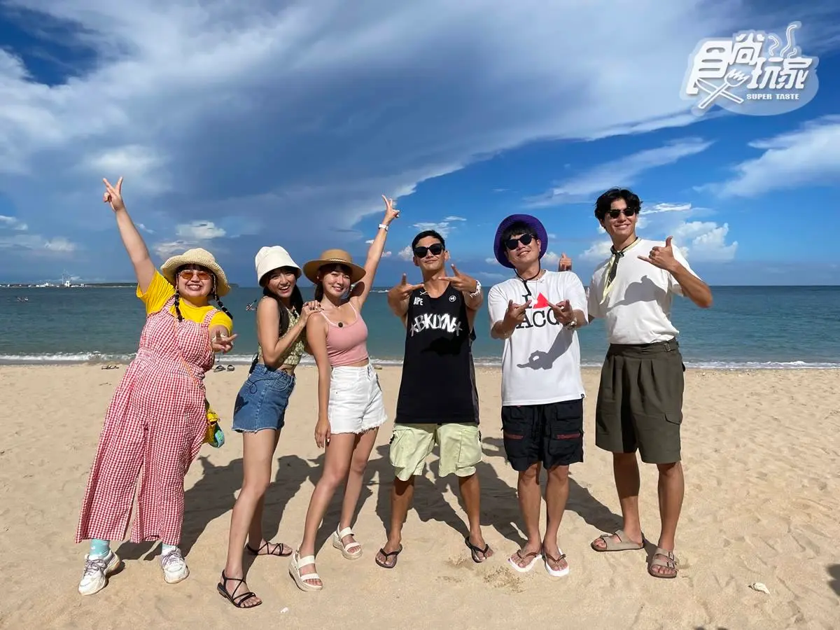 年度新企畫登場!《熱血》合體《瘋狂總部》,朵拉大露美背全場驚呼 年度新企畫登場!《熱血》合體《瘋狂總部》,朵拉大露美背全場驚呼