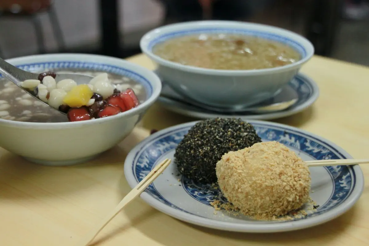 老高雄才知！４家必吃古早味甜品：60年木瓜牛奶、古法綿豆花、花生燒麻糬