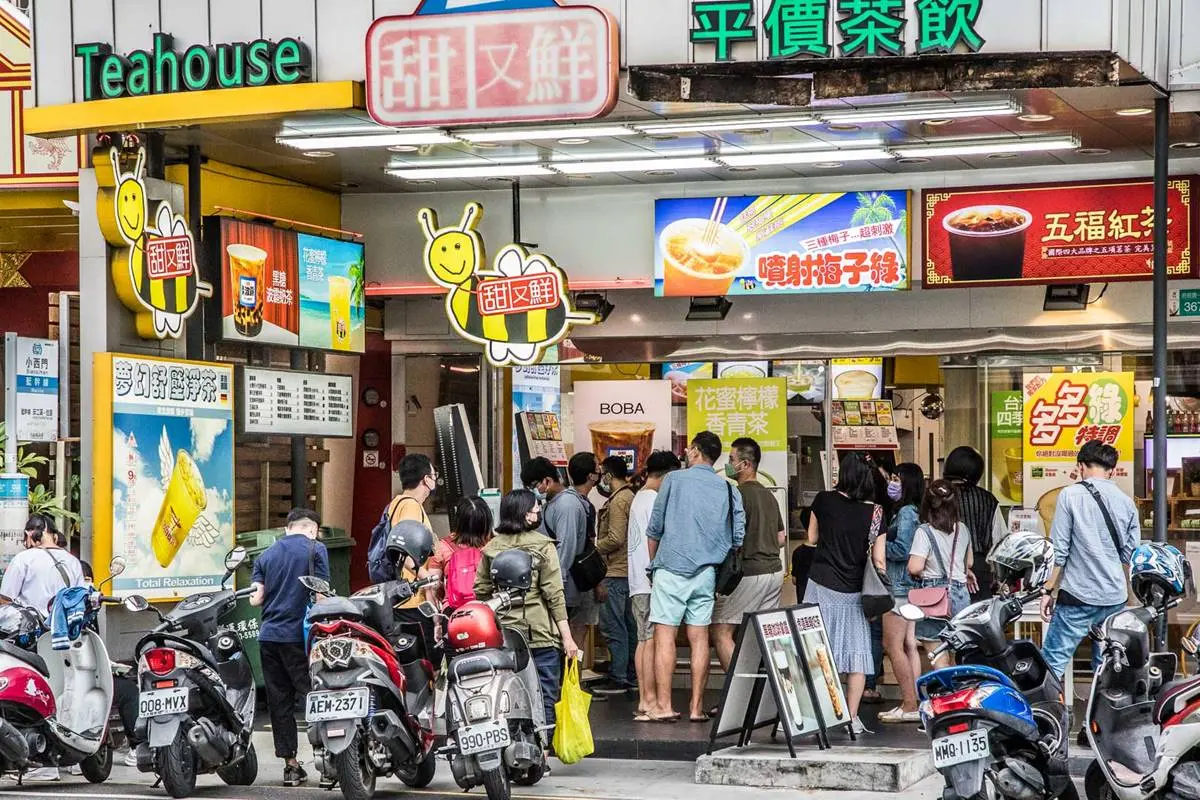 老饕認證不踩雷！台南８家「私房手搖飲」：老字號波霸奶茶、漸層系黑糖鮮奶