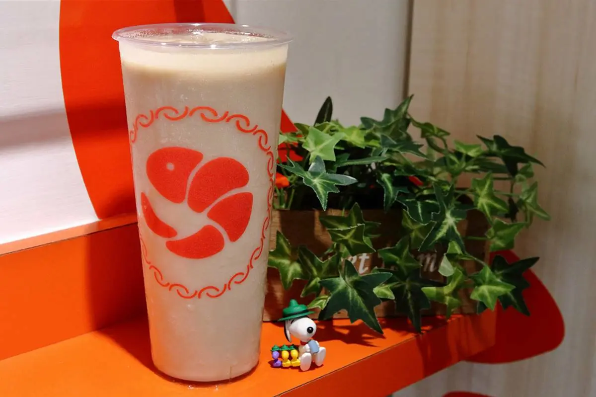 【新開店】整隻蝦放進手搖？「蝦子＋現打奶蓋」奇葩組合，濃醇口感一喝愛上